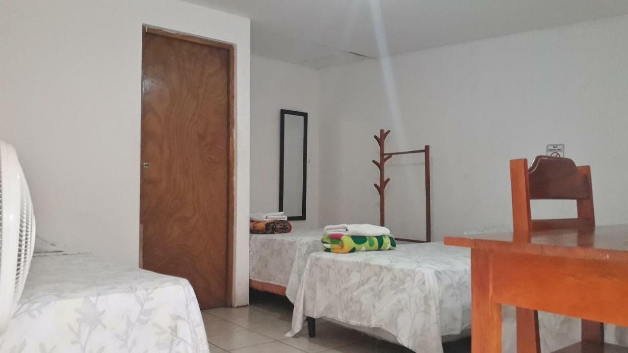 Hostal Familiar Ulua เอสเตลิ ภายนอก รูปภาพ